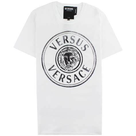 t shirt versus versace|versace completo.